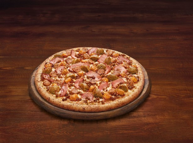 Dominos The 5 Chicken Feast Pizza