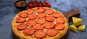 Chicken pepperoni non veg pizza